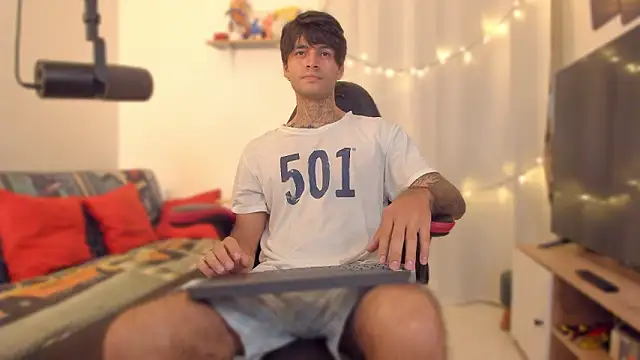 Snapshot of justin_stark7 chatting on 13, 2, 2026 justin stark7 online show from 13, 2, 2026