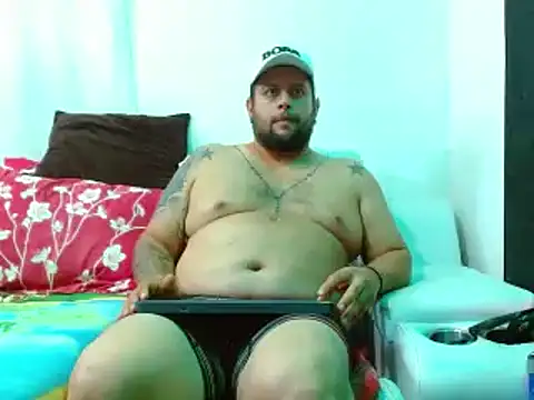 Michaell Myerss  online show from 19, 3, 2025