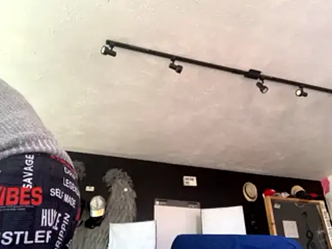 Snapshot of bigshh8 chatting on 12, 1, 2026 bigshh8 online show from 12, 1, 2026