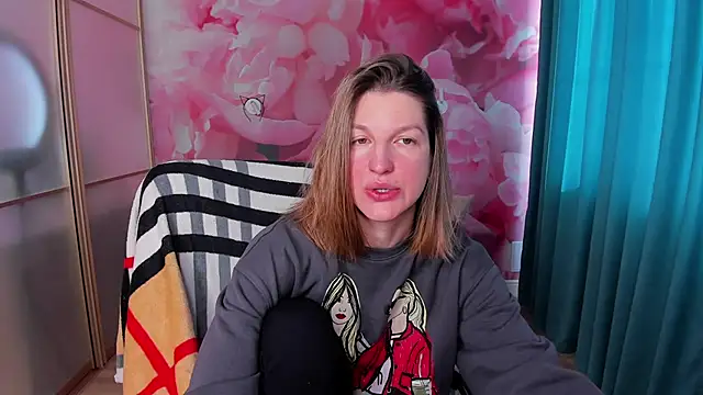 Snapshot of EmilyWalkeri chatting on 21, 3, 2025 EmilyWalkeri online show from 21, 3, 2025