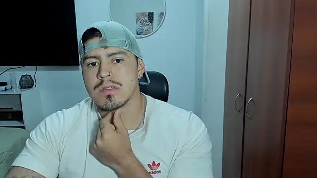 Snapshot of Baltazar_Dupont chatting on 14, 4, 2026 Baltazar Dupont online show from 14, 4, 2026