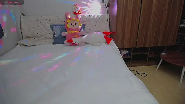 Snapshot of Mizuki_chan chatting on 15, 9, 2025 Mizuki chan online show from 15, 9, 2025