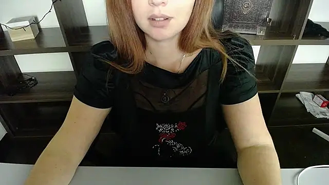 Lizzy Love online show from 15, 1, 2025