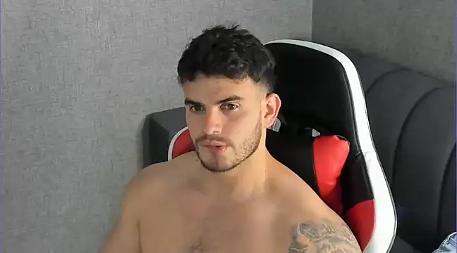 Ricardogo19 online show from 8, 12, 2024