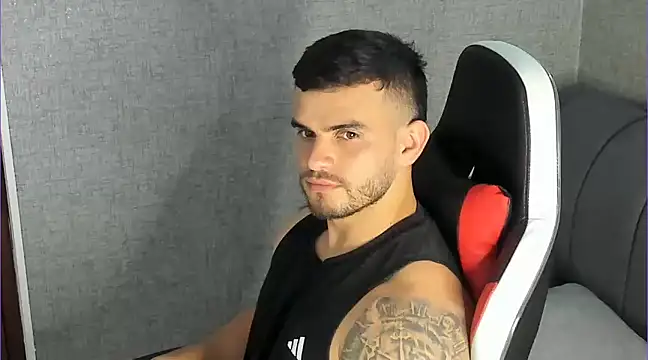 Ricardogo19 online show from 8, 1, 2025