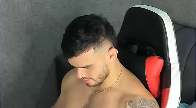 Ricardogo19 online show from 11, 1, 2025