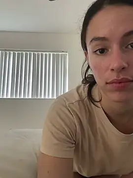 brookehoneynina online show from 24, 1, 2025