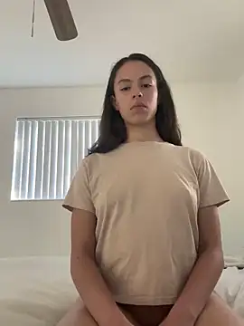 brookehoneynina online show from 4, 2, 2025