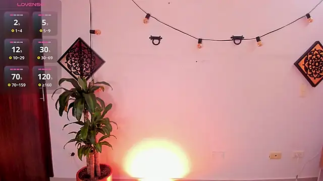 Agatha Vixen online show from 20, 12, 2024