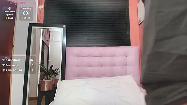 yourcuteneighbourr online show from 16, 1, 2025