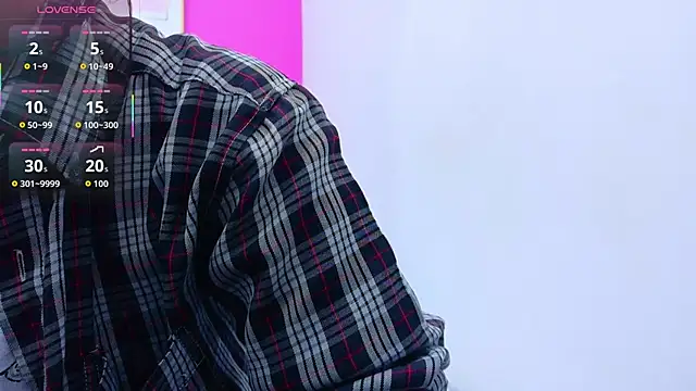 yourcuteneighbourr online show from 10, 10, 2025