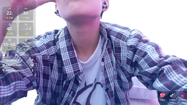 Snapshot of yourcuteneighbourr chatting on 13, 3, 2026 yourcuteneighbourr online show from 13, 3, 2026