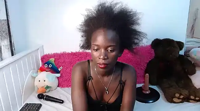 Snapshot of Tee_Raven chatting on 14, 2, 2025 Tee Raven online show from 14, 2, 2025
