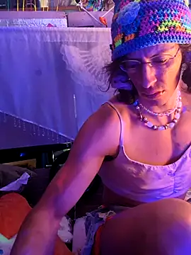 gurlnips online show from 26, 9, 2025