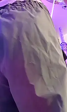 gurlnips online show from 15, 11, 2025