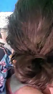 gurlnips online show from 16, 2, 2026