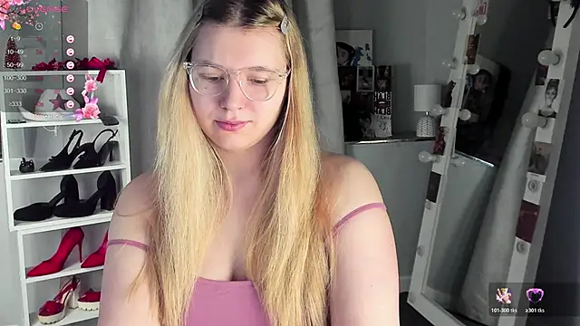 Rebecca Kelly online show from 16, 2, 2026