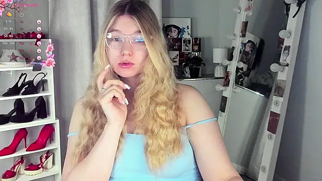 Rebecca Kelly online show from 19, 2, 2026