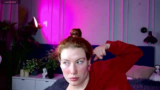 Snapshot of Liv_Fay chatting on 19, 1, 2025 Liv Fay online show from 19, 1, 2025