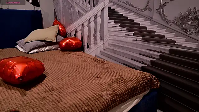 Snapshot of Liv_Fay chatting on 19, 2, 2025 Liv Fay online show from 19, 2, 2025