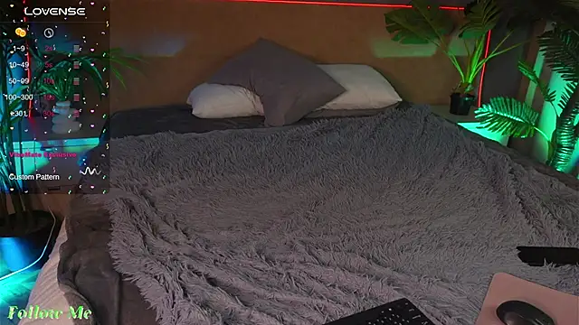 Snapshot of Liv_Fay chatting on 14, 3, 2025 Liv Fay online show from 14, 3, 2025