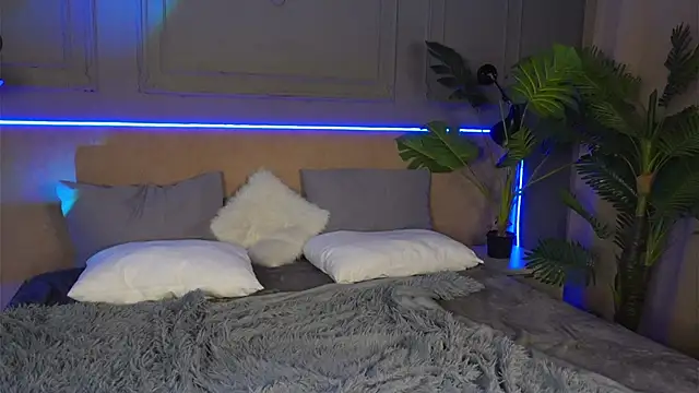 Snapshot of Liv_Fay chatting on 15, 3, 2025 Liv Fay online show from 15, 3, 2025