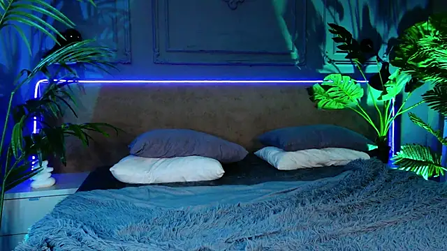 Snapshot of Liv_Fay chatting on 21, 3, 2025 Liv Fay online show from 21, 3, 2025