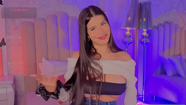 Iara Smith1 online show from 13, 3, 2026