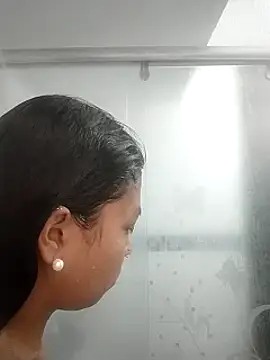 Tiphanydirty3 online show from 27, 2, 2025