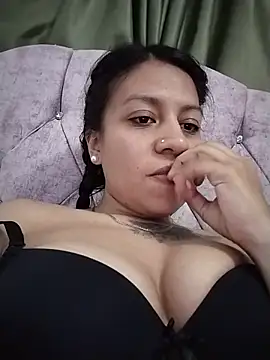 Snapshot of Tiphanydirty3 chatting on 28, 5, 2026 Tiphanydirty3 online show from 28, 5, 2026