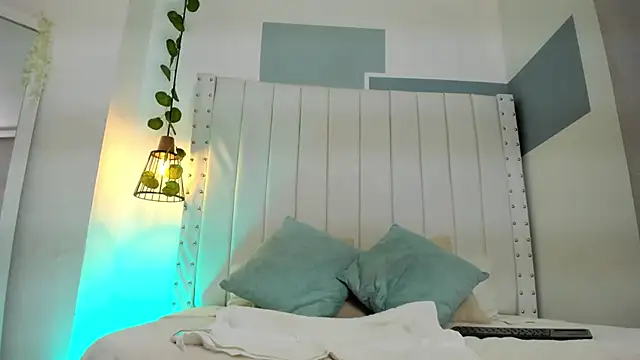 Snapshot of hannah_gray chatting on 1, 4, 2026 hannah gray online show from 1, 4, 2026