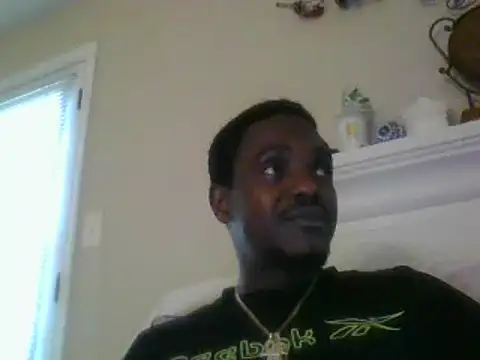 Snapshot of Hugedick0071 chatting on 16, 12, 2024 Hugedick0071 online show from 16, 12, 2024