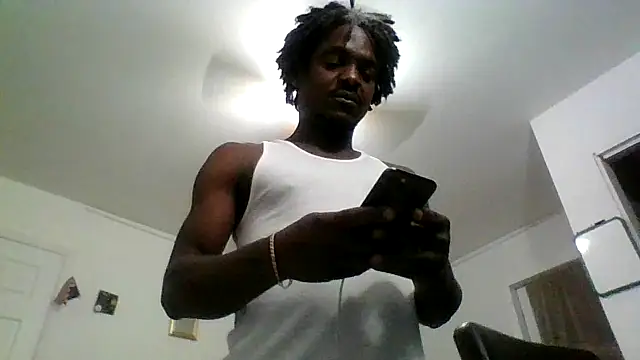 Snapshot of Hugedick0071 chatting on 16, 5, 2026 Hugedick0071 online show from 16, 5, 2026