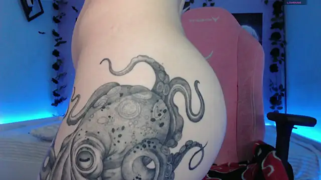 Scarlettsrorm online show from 22, 2, 2025