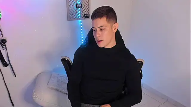 Alan hadid1 online show from 2, 3, 2025