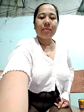 Snapshot of Queen_18200 chatting on 3, 3, 2026 Queen 18200 online show from 3, 3, 2026