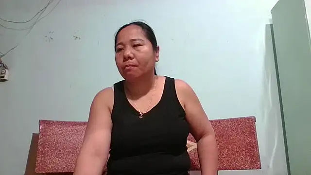 Snapshot of Queen_18200 chatting on 26, 3, 2026 Queen 18200 online show from 26, 3, 2026