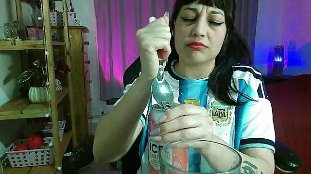 Snapshot of Belu_bunny chatting on 10, 6, 2026 Belu bunny online show from 10, 6, 2026