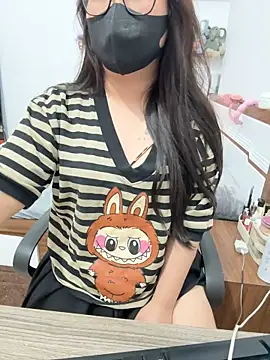 Snapshot of Jenni_nana chatting on 5, 3, 2025 Jenni nana online show from 5, 3, 2025