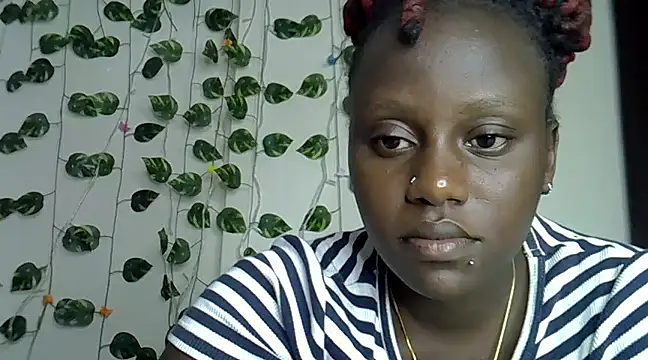 Snapshot of sexybree_ chatting on 5, 2, 2025 sexybree  online show from 5, 2, 2025