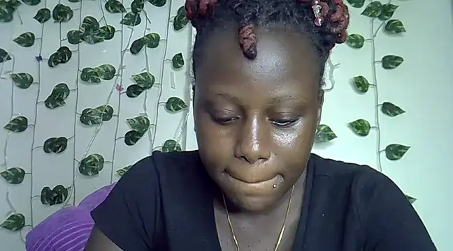 Snapshot of sexybree_ chatting on 10, 2, 2025 sexybree  online show from 10, 2, 2025