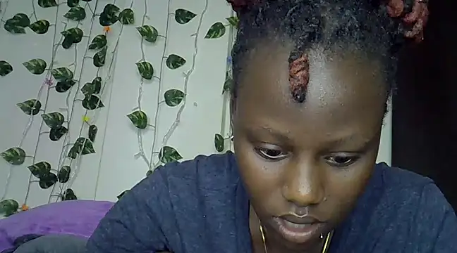 Snapshot of sexybree_ chatting on 21, 2, 2025 sexybree  online show from 21, 2, 2025