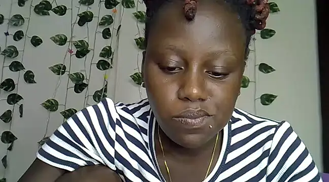 Snapshot of sexybree_ chatting on 21, 2, 2025 sexybree  online show from 21, 2, 2025