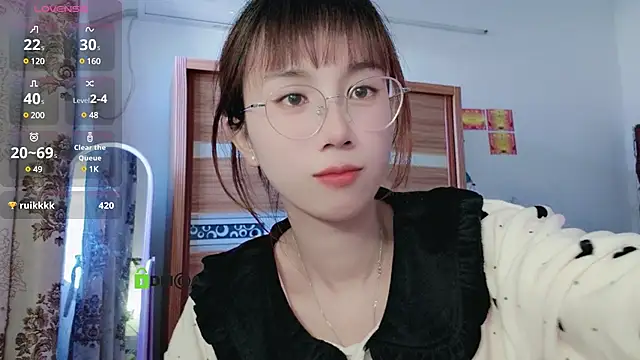 Snapshot of Lili_666 chatting on 10, 1, 2025 Lili 666 online show from 10, 1, 2025