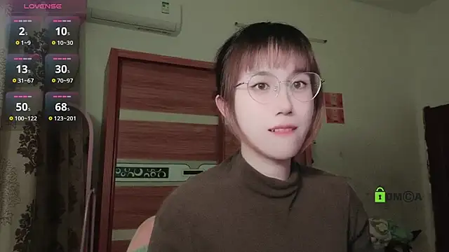 Snapshot of Lili_666 chatting on 10, 1, 2025 Lili 666 online show from 10, 1, 2025