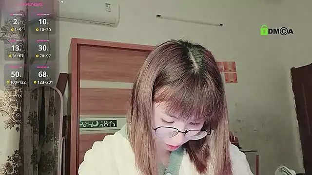 Snapshot of Lili_666 chatting on 10, 3, 2025 Lili 666 online show from 10, 3, 2025