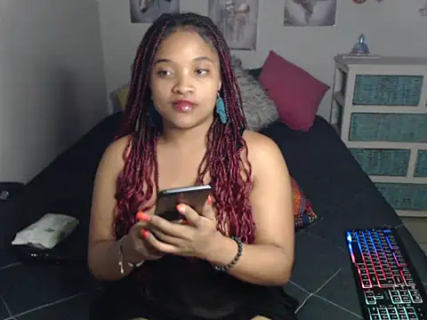 CREAMYCUPCAKExxx online show from 15, 3, 2025