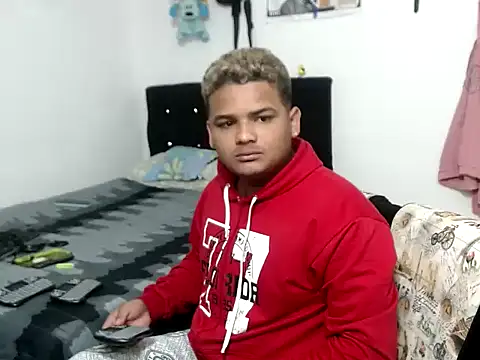 Boycuriousxxx online show from 13, 11, 2025