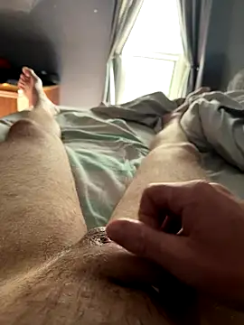 Tyler98425 online show from 13, 10, 2025