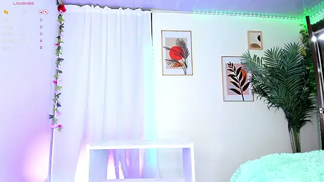 Snapshot of Valeria_Thompson1 chatting on 21, 1, 2025 Valeria Thompson1 online show from 21, 1, 2025